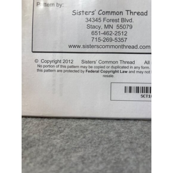 Dolls On The Go Garment Bag 2-Sided Accessory Organizer Sewing Pattern 18" Dolls - Picture 3 of 7